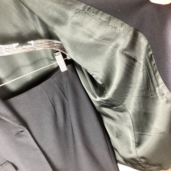 🌟Sz 14 Liz Claiborne Navy Suit🌟 - Picture 5 of 11